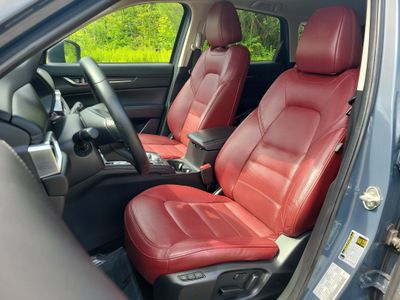 2023 Mazda Mazda CX-5 — interior view