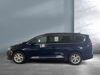 2017 Chrysler Pacifica — rear three-quarter view