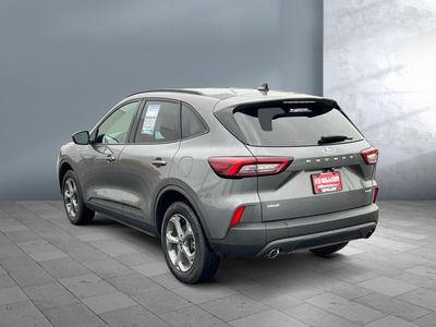 2025 Ford Escape — detail view