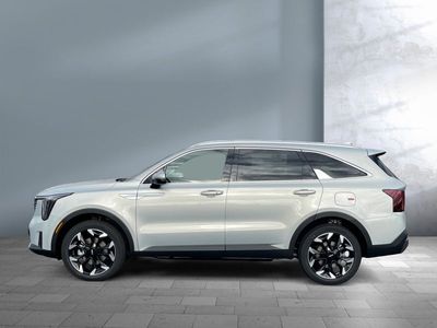 2026 Kia Sorento — rear three-quarter view