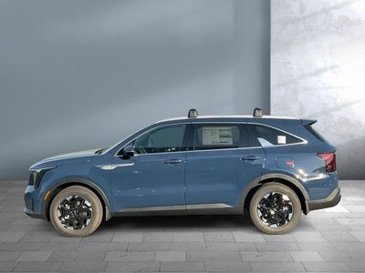 2026 Kia Sorento — rear three-quarter view