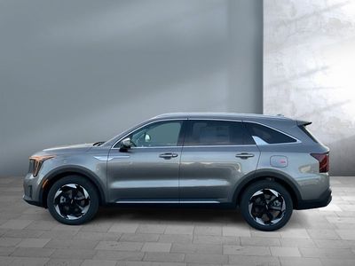 2026 Kia Sorento Hybrid — rear three-quarter view
