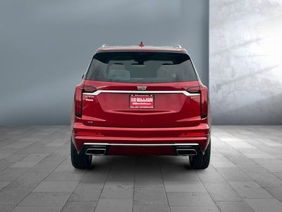 2022 Cadillac XT6 — detail view
