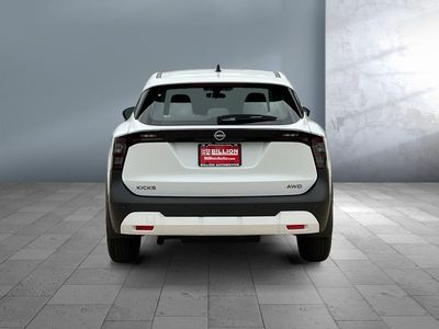 2026 Nissan Kicks — detail view