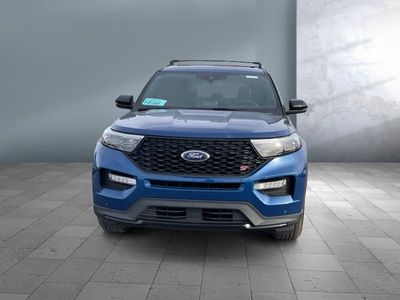 2020 Ford Explorer — side profile view