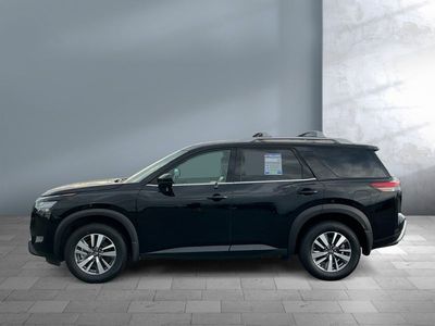 2024 Nissan Pathfinder — rear three-quarter view