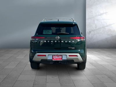 2025 Nissan Pathfinder — detail view