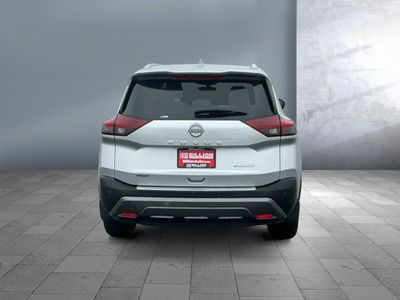 2023 Nissan Rogue — detail view