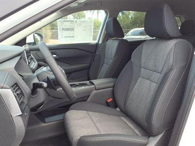 2026 Nissan Rogue — detail view