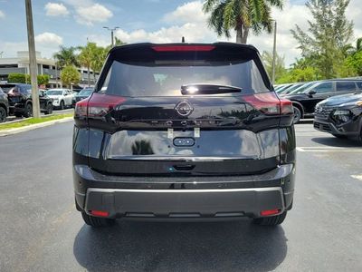 2026 Nissan Rogue — detail view