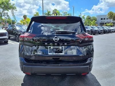 2026 Nissan Rogue — detail view