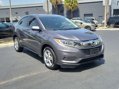 2019 Honda HR-V — rear three-quarter view