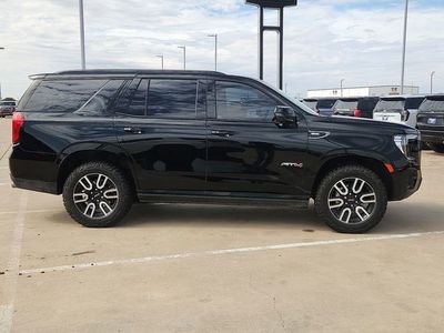 2024 GMC Yukon — detail view