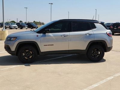2023 Jeep Compass — side profile view