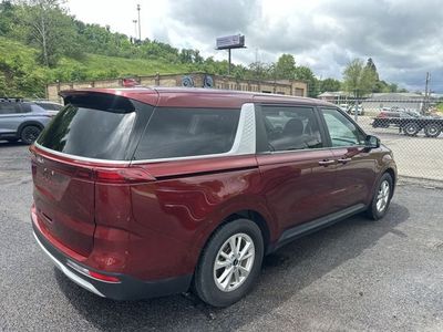 2024 Kia Carnival — detail view