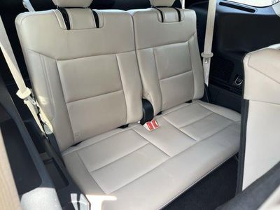 2023 Ford Explorer — detail view