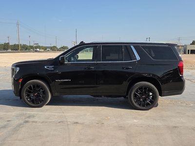 2023 GMC Yukon — side profile view