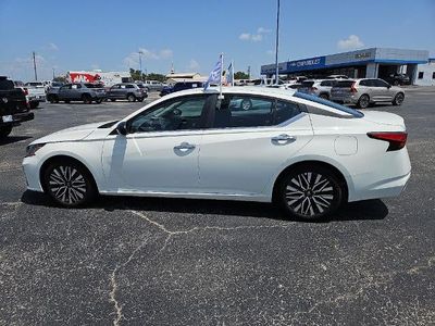 2025 Nissan Altima — rear three-quarter view