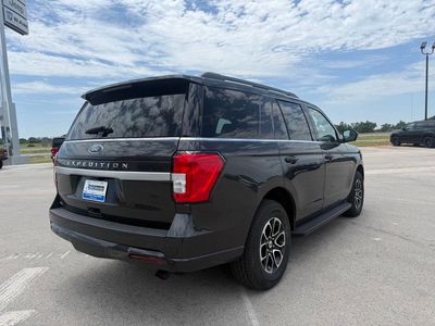 2024 Ford Expedition — detail view