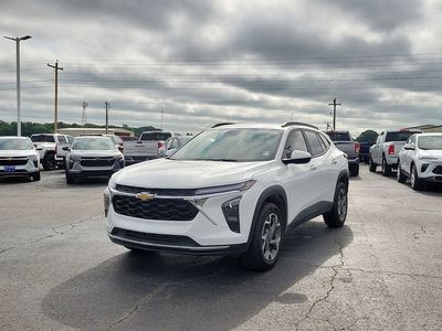 2025 Chevrolet Trax — side profile view