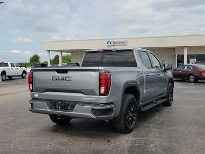 2025 GMC Sierra 1500 — detail view