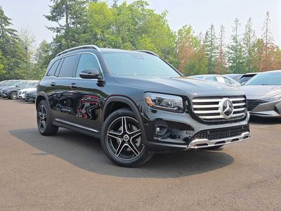 2026 Mercedes-Benz GLB 250 — side profile view