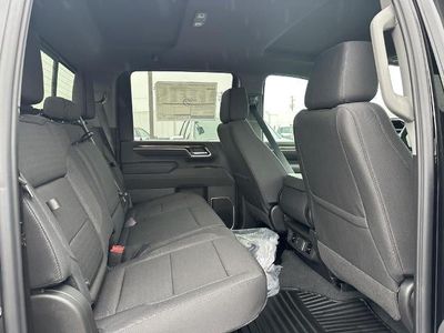 2026 Chevrolet Silverado 3500 HD — detail view