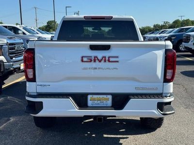 2025 GMC Sierra 1500 — detail view
