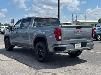 2023 GMC Sierra 1500 — detail view