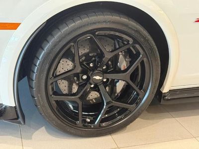 2015 Chevrolet Camaro — detail view