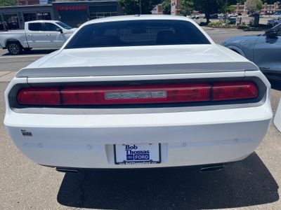 2013 Dodge Challenger — detail view