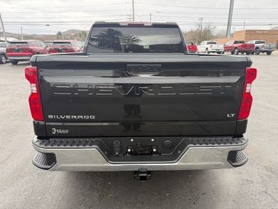2022 Chevrolet Silverado 1500 — interior view