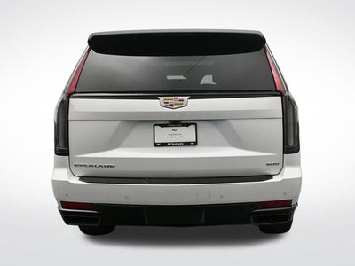 2022 Cadillac Escalade ESV — interior view
