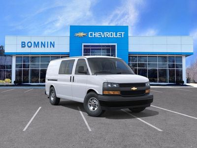 2025 Chevrolet Express Cargo — side profile view