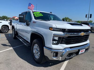 2025 Chevrolet Silverado 2500 HD — interior view