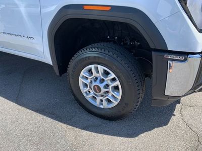 2026 GMC Sierra 2500 HD — detail view