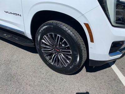 2026 GMC Yukon XL — detail view