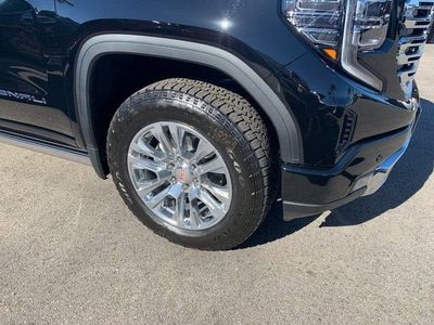 2026 GMC Sierra 1500 — detail view