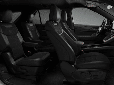 2026 Ford Explorer — detail view
