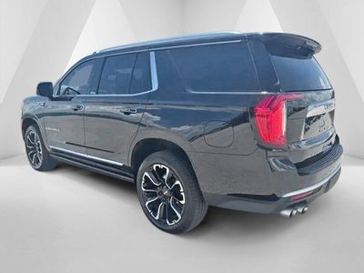 2022 GMC Yukon — detail view
