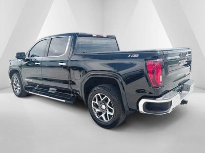 2022 GMC Sierra 1500 — detail view