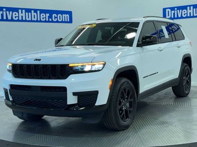 2025 Jeep Grand Cherokee L — side profile view