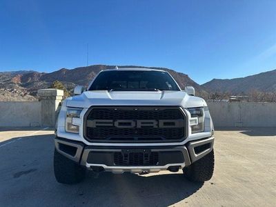 2019 Ford F-150 — detail view
