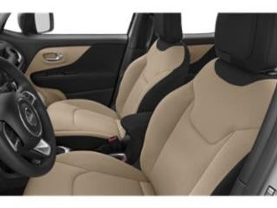 2018 Jeep Renegade — interior view