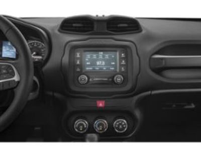2018 Jeep Renegade — detail view