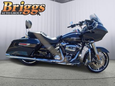 2023 HARLEY-DAVIDSON ROAD GLIDE — detail view