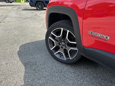 2021 Jeep Renegade — detail view