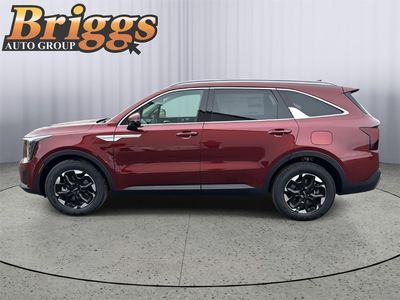 2025 Kia Sorento — side profile view