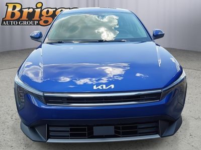 2025 Kia K4 — side profile view