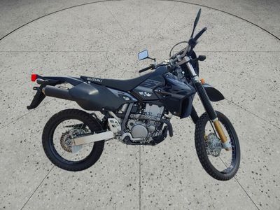 2024 SUZUKI DR Z400 — detail view